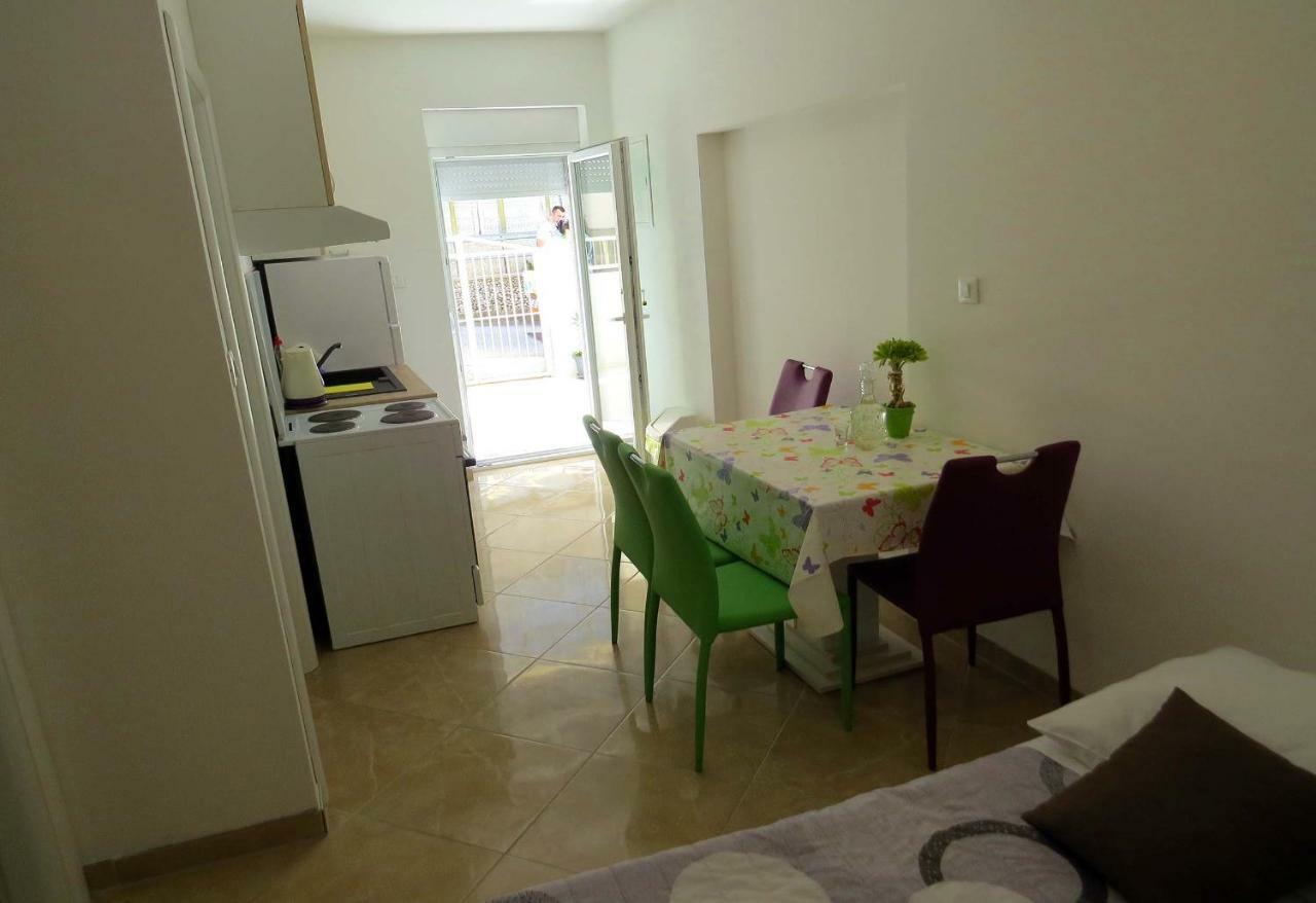 Apartman Jakir Baška Voda Εξωτερικό φωτογραφία
