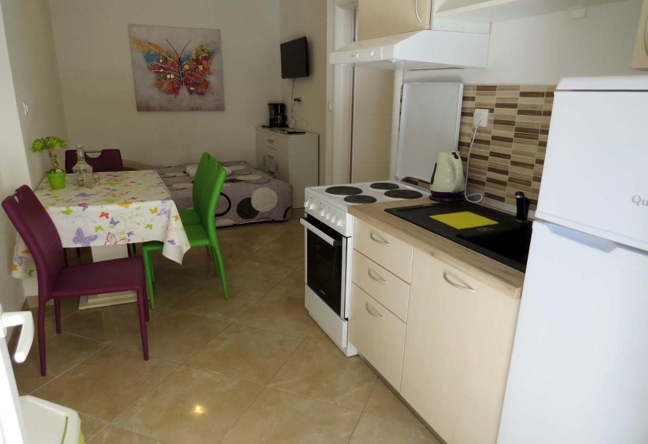 Apartman Jakir Baška Voda Εξωτερικό φωτογραφία