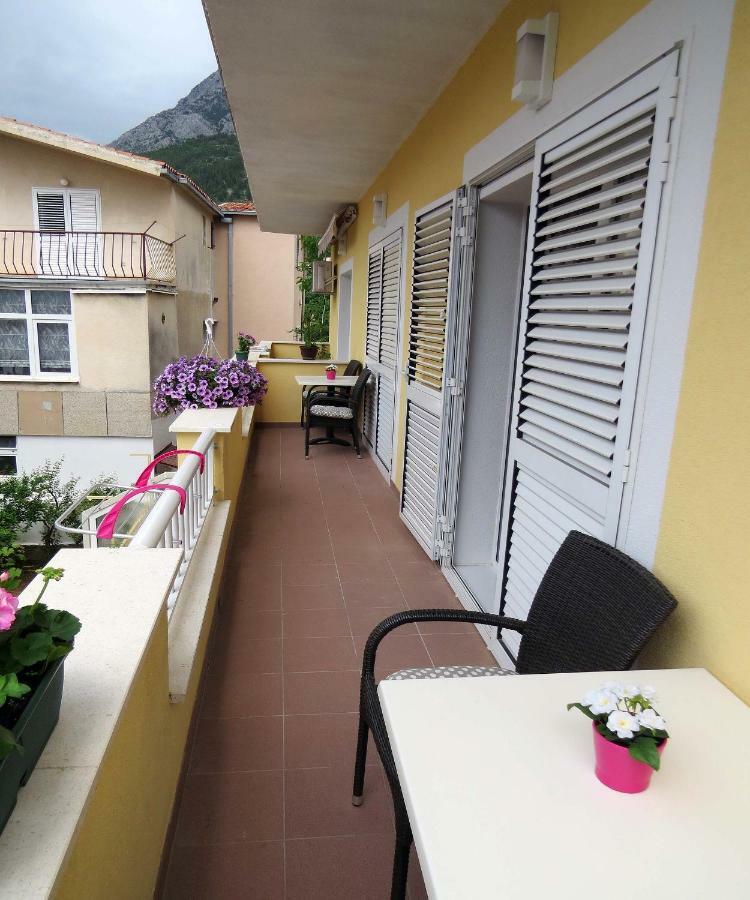 Apartman Jakir Baška Voda Εξωτερικό φωτογραφία