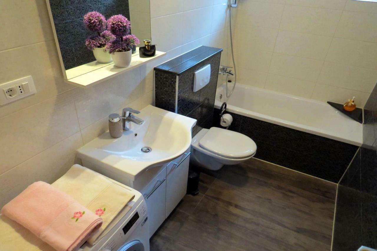 Apartman Jakir Baška Voda Εξωτερικό φωτογραφία